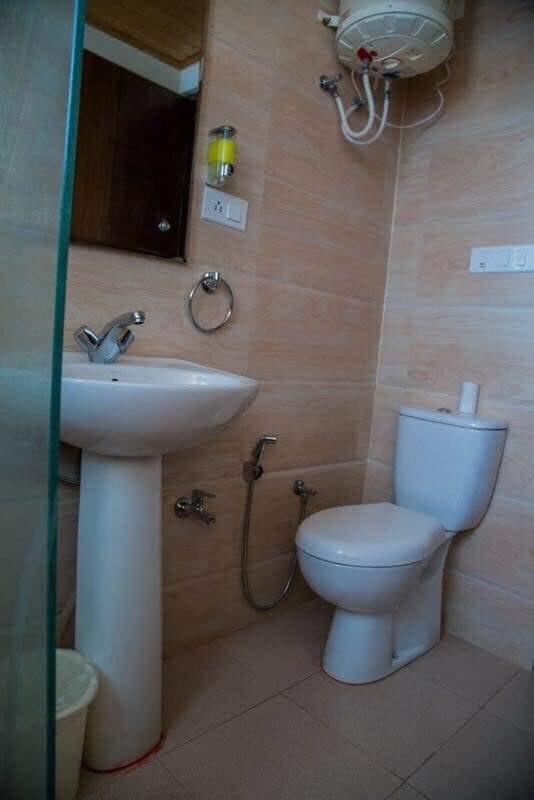 Pinewood 2Bhk Cottage Kasauli Eksteriør bilde